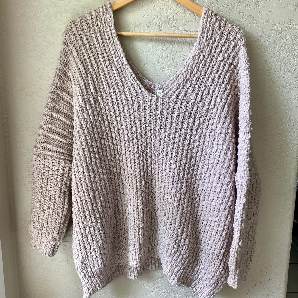 slouchy knit sweater!